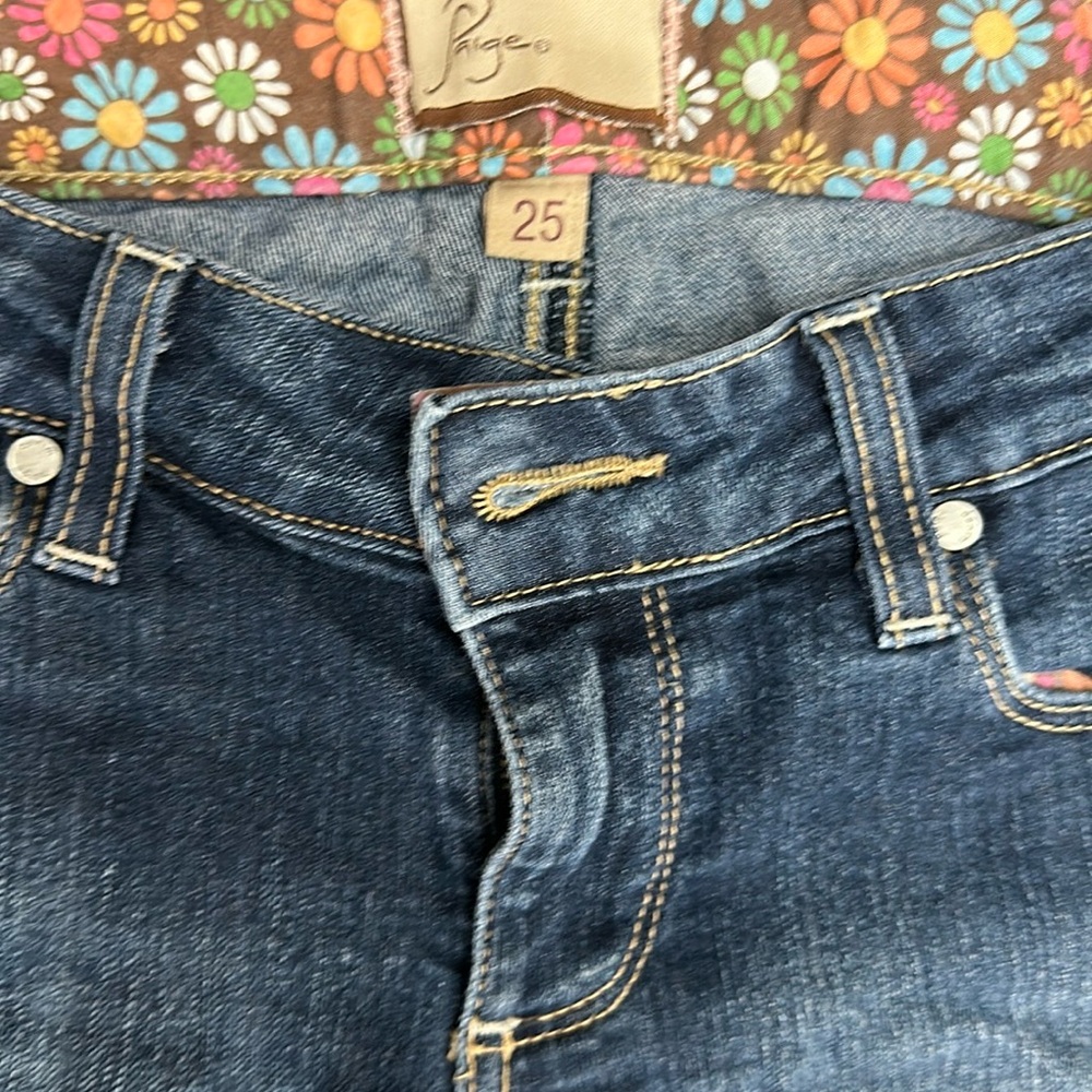 Paige Blue Women's Capri Jeans - Picture 8 of 8